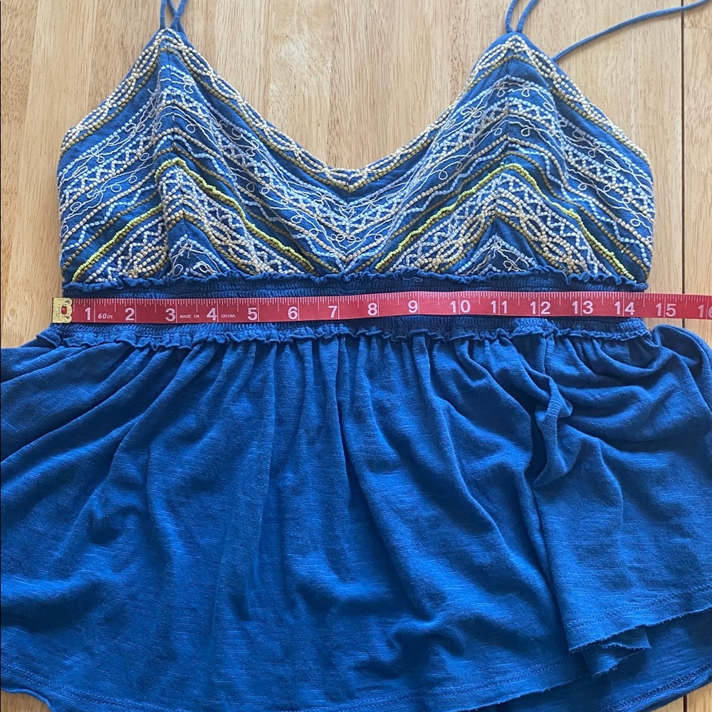 Free People Embroidered Blue Cropped cami Tank Top Babydoll Boho y2k Size L - Picture 5 of 6